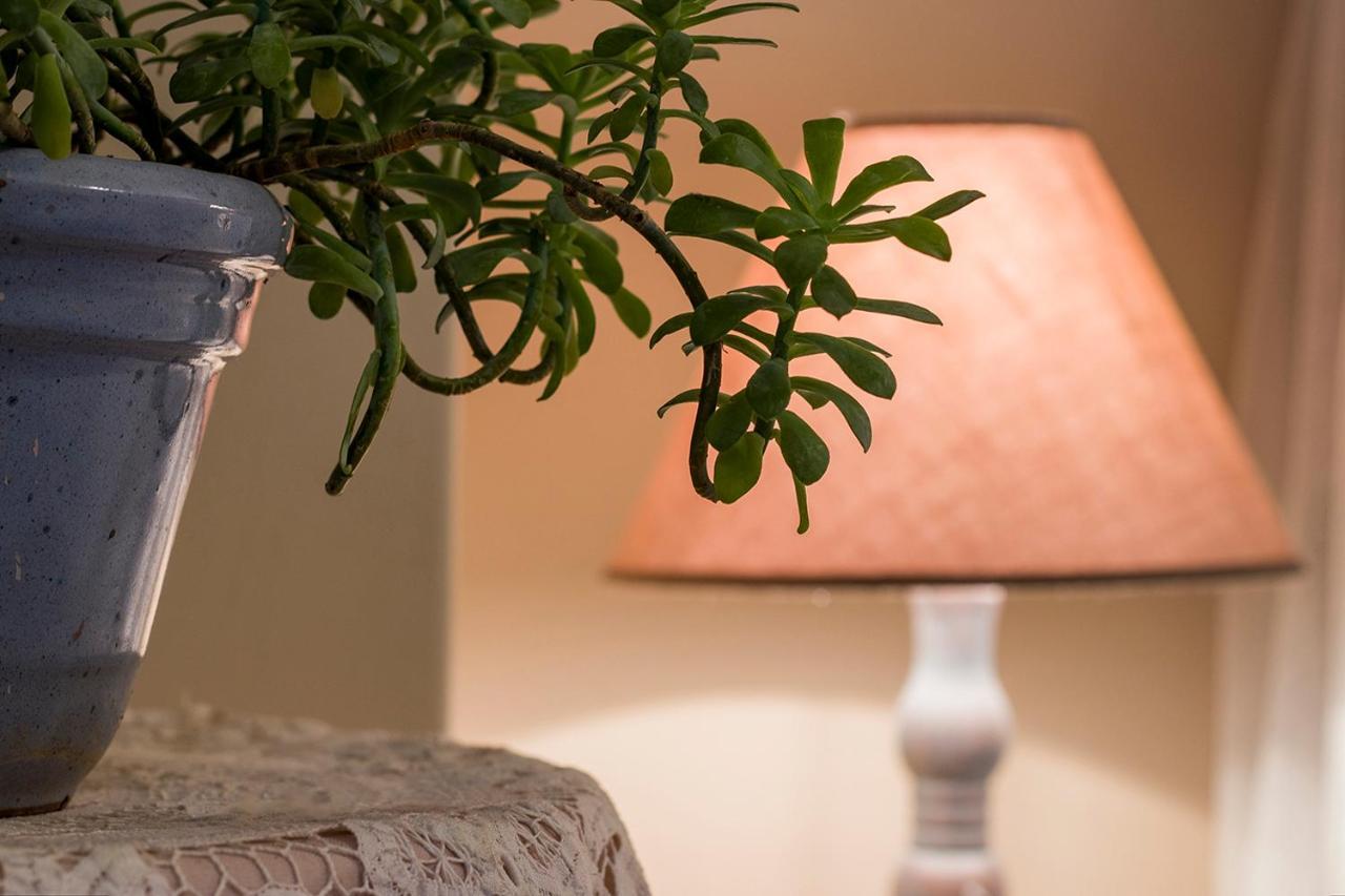City Stay Close To The Metro A Charming Flat Атина Екстериор снимка