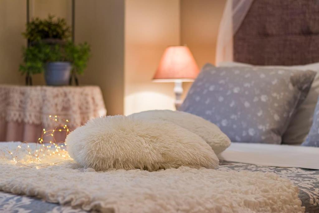 City Stay Close To The Metro A Charming Flat Атина Екстериор снимка